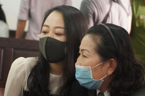 Đề nghị hai công ty liên đới cũng phải bồi thường cho nữ tiếp viên hàng không bị tông xe