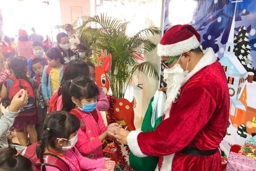 Khi Giáng sinh trở thành khóa học tiếng Anh đầy ý nghĩa
