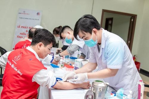 Nhiệt điện Vĩnh Tân 4 triển khai Tuần lễ hồng EVN 2020