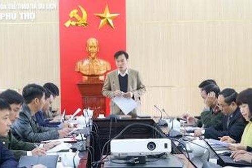 Họp Ban tổ chức trận thi đấu giao hữu bóng đá giữa Đội tuyển Quốc gia và Đội tuyển U22