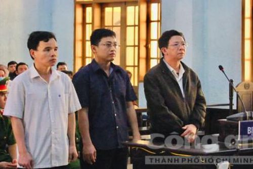Vụ tham ô tiền xây nghĩa trang: Nguyên chủ tịch huyện lãnh 15 năm tù