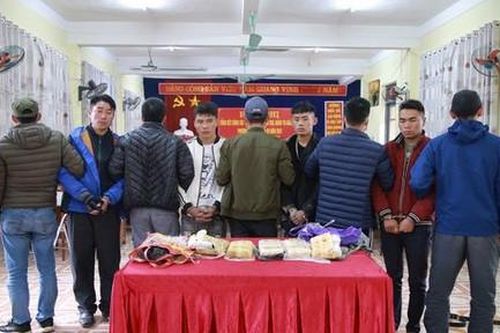 Vây bắt nhóm vận chuyển 30.000 viên ma túy, 2 CBCS công an bị thương