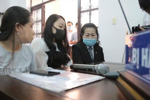 Nữ tiếp viên hàng không bị xe Mercedes tông yêu cầu làm rõ việc tẩu tán tài sản để 'né' bồi thường