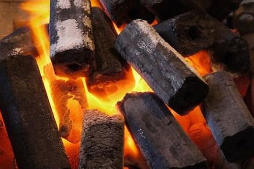 Không đốt than sưởi ấm trong phòng kín