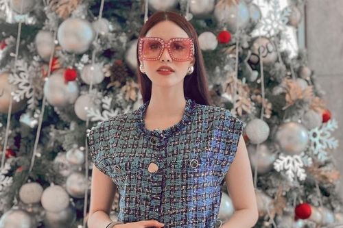 Sao Việt trang hoàng biệt thự đón Giáng sinh 2020