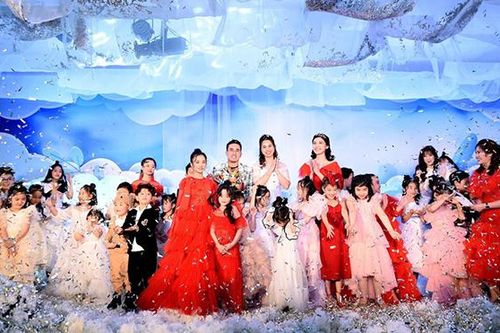 Hà Duy thiết kế thời trang cho trẻ em, 'chọn mặt gửi vàng' mẫu nhí Trà My