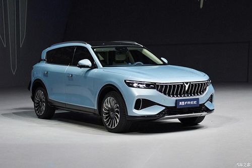 Xe 'Tàu' Voyah Free phong cách sang chảnh giống Maserati có gì?