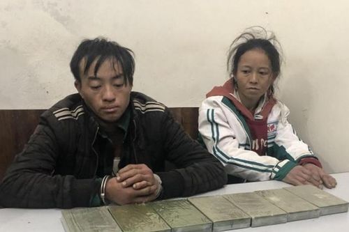 Đang vận chuyển 7 bánh heroin từ Sơn La sang Yên Bái thì bị bắt