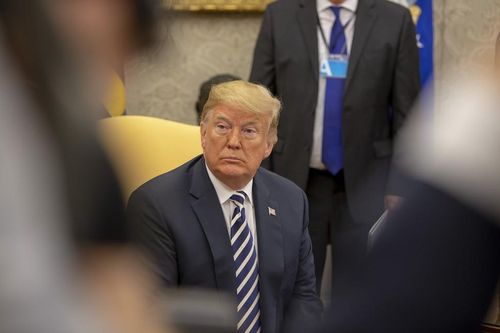 Nhiều cố vấn sợ những ngày cuối cùng của ông Trump