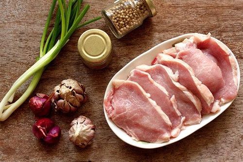 Mẹo ướp thịt chuẩn nhà hàng 5 sao cho món ngon dậy mùi