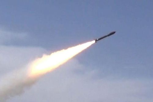 Houthi bắn hạ UAV của Liên quân do Ả Rập Saudi dẫn đầu ở Yemen