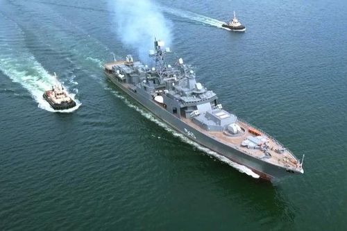 Tư lệnh Hạm đội Thái Bình Dương nói về các tàu chiến và tàu ngầm mới