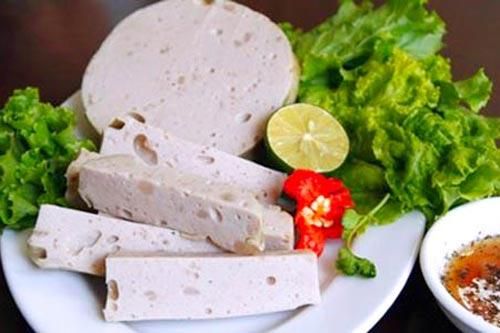 Cách chọn giò chả thơm ngon, không có hàn the