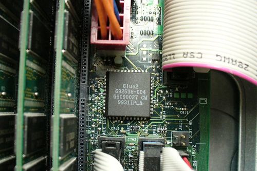Thêm một 'ông lớn' lấn sân vào ngành chế tạo chip