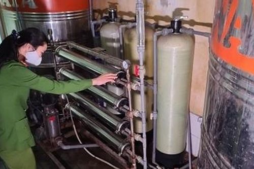 Sản xuất nước uống đóng chai không đảm bảo an toàn