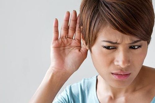 Điếc đột ngột: Tĩnh lặng bất thường của âm thanh cuộc sống