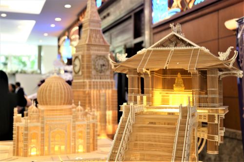 Kiến trúc sư Việt lập kỷ lục thế giới nhờ làm mô hình từ tăm