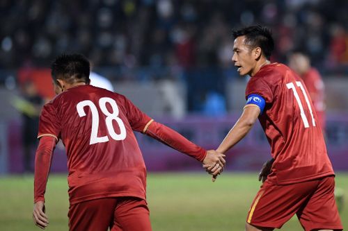 Văn Quyết ghi dấu ấn trong trận trở lại tuyển quốc gia