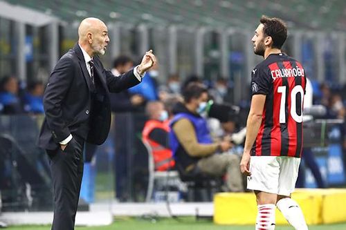 Trực tiếp bóng đá Milan vs Lazio: Khi Pioli vào vai 'thợ hàn'