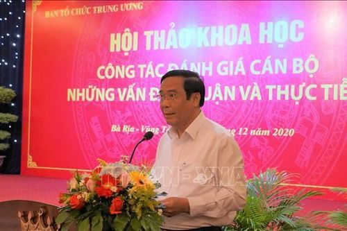 Đánh giá cán bộ sai, hệ lụy khôn lường