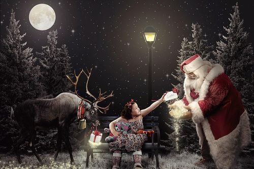 Xúc động bộ ảnh Giáng sinh bên ông già Noel của bệnh nhi giữa mùa COVID-19