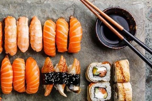 Điểm danh những thực phẩm dễ thành 'thuốc độc' khi ăn mùa mưa bão