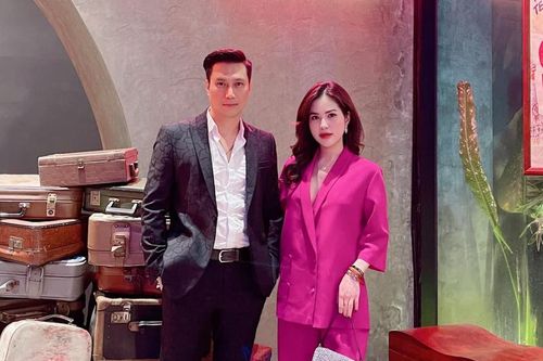 Việt Anh chụp ảnh thân thiết bên vợ cũ Hương Trần khiến dân tình mong đợi sớm nối lại tình xưa