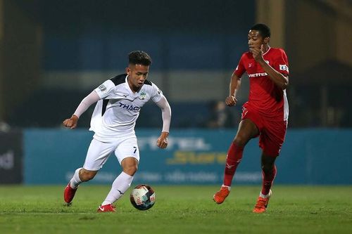 'Fair-play': Hùng Dũng cạnh tranh Hồng Duy, nhưng sẽ thuộc về futsal?