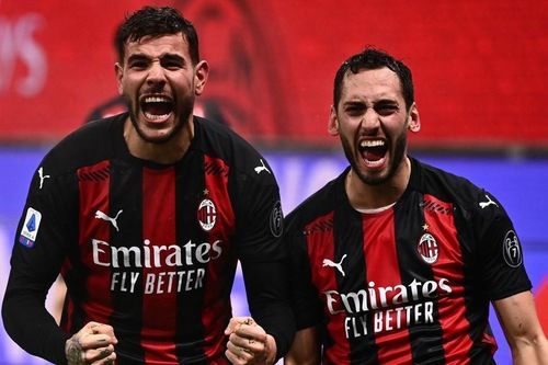 AC Milan thắng đối thủ ở phút 90+2