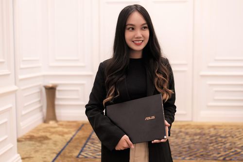 Đánh giá Asus ZenBook Flip S - màn hình OLED 4K, giá 40 triệu đồng