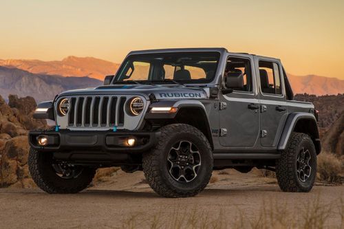 Phiên bản Jeep Wrangler hybrid cắm sạc có giá khởi điểm gần 50.000 USD