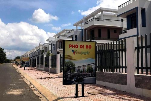 Công an vào cuộc vụ 500 căn biệt thự, nhà liền kề trái phép