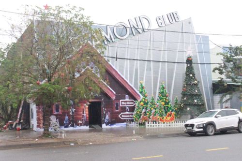 Kiểm tra quán bar, phát hiện 27 người dương tính ma túy