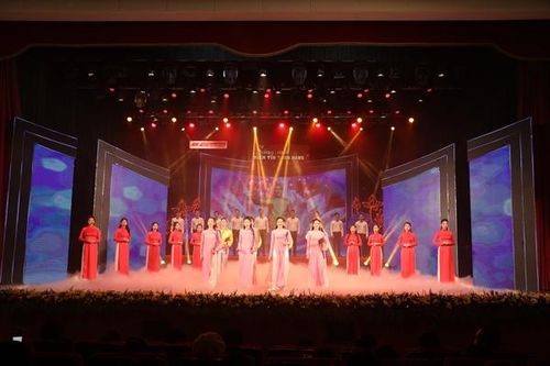 Tổ chức chương trình nghệ thuật đặc biệt 'Sáng mãi niềm tin theo Đảng'