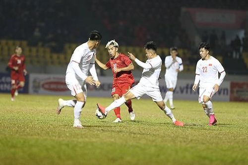 Tuấn Anh và Hùng Dũng có đối thủ nặng ký