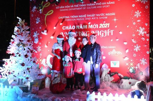 Đà Nẵng mưa lạnh trong Giáng sinh