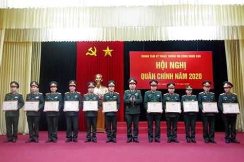 Trung tâm Kỹ thuật thông tin công nghệ cao tổ chức Hội nghị quân chính năm 2020