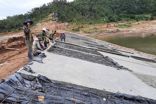 Ngổn ngang công trình hồ chứa nước 200 tỷ nhiều sai phạm