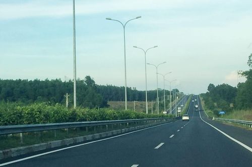 Hạ tầng giao thông Việt Nam có gì sau 10 năm xây dựng?