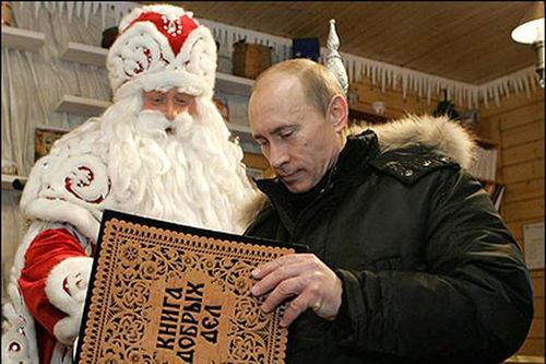 Ông Putin làm 'ông già Noel', chia sẻ ước nguyện đêm Giáng sinh
