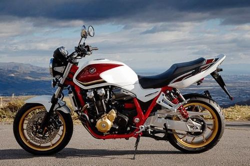 Honda CB1300 mới ra mắt tại Nhật Bản, giá 351 triệu đồng