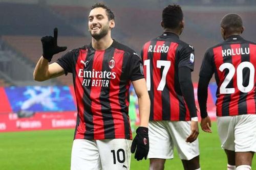 Milan đòi lại ngôi đầu, tái lập kỷ lục 70 năm của Barca