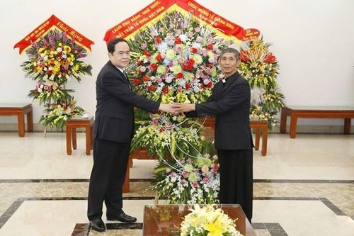 Ông Trần Thanh Mẫn chúc mừng Giáng sinh Giáo phận Phát Diệm