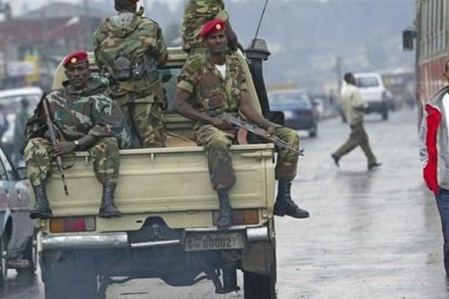 Ethiopia: Xả súng kinh hoàng đoạt mạng 100 người, thi thể chất đống giữa đồng