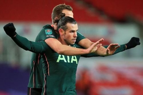 Bale 'nổ súng' đưa Tottenham vào bán kết cúp Liên đoàn