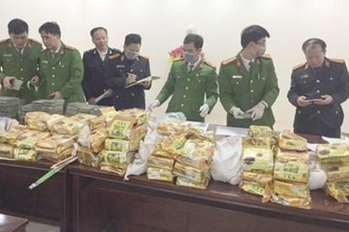 Công an Nghệ An bắt giữ lô ma túy cực 'khủng
