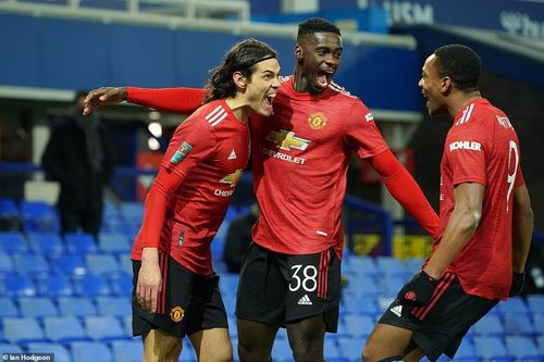 Hạ Everton, M.U 'đại chiến' Man City ở bán kết Cúp Liên đoàn Anh