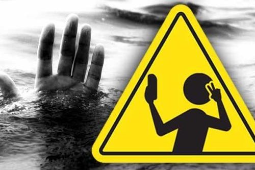 Cái kết đắng khi 'chụp ảnh tự sướng' sai địa điểm