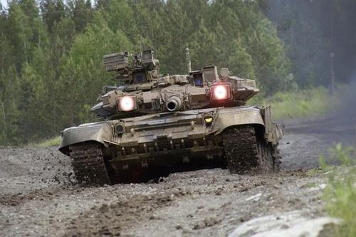 'Đôi mắt đỏ' trên xe tăng Armenia bất lực trước tên lửa chống tăng Azerbaijan
