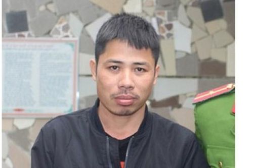 Nghệ An: Khởi tố 'trai làng' chặn xe tải thu phí bảo kê mua tôm